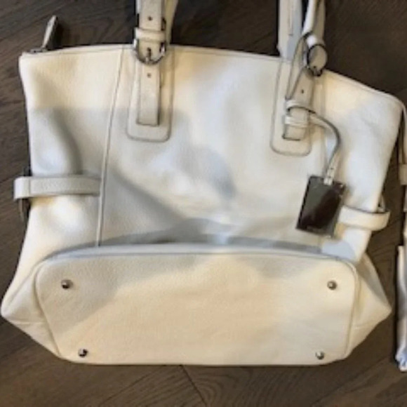 Furla Genuine Leather Handbag w Silver Metal Hardware White Size OS NWOT - Picture 5 of 8